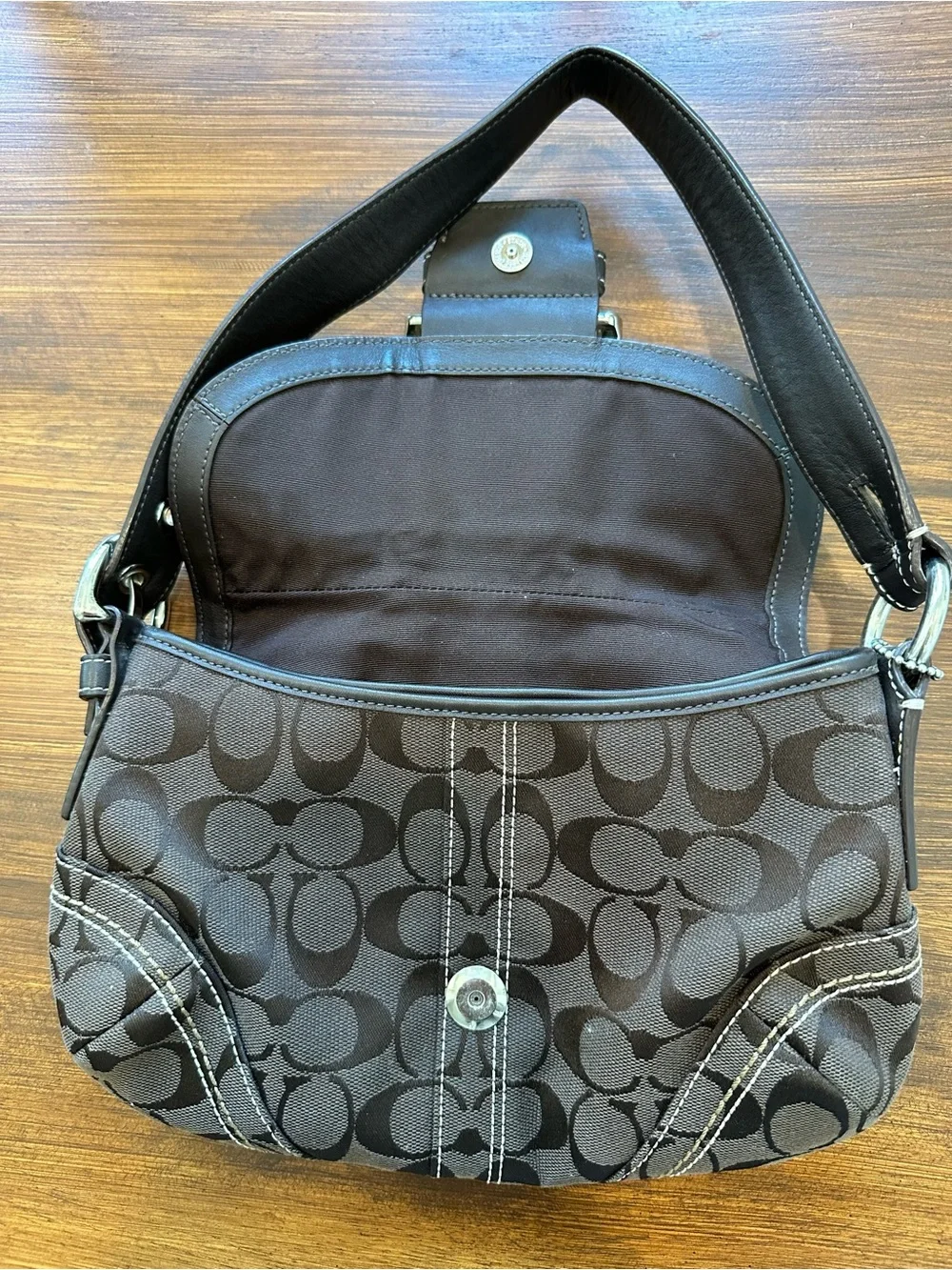 Y2K Coach Chocolate Soho Signature Canvas Shoulder Bag - Picture 3 of 15